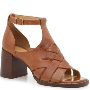 Crown Vintage Tan Leather Block Heels Binita